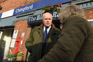 IDS with voter at Chingford station
